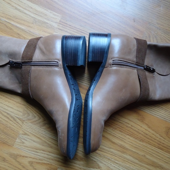 SIZE 6. Le Saunda Ladies brown leather booties. - Picture 8 of 8